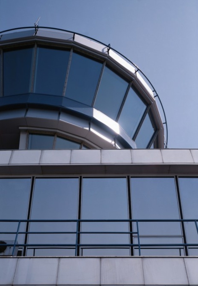 Letiště Praha Ruzyně - věž řízení letového provozu